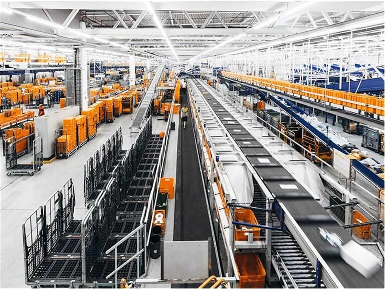 Paketversand International für Geschäftskund*innen - PostAG