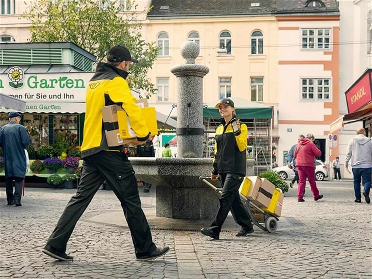 Produkte Paketversand - PostAG