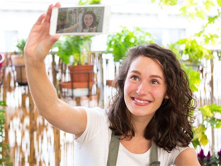 Briefe Und Postkarten Teurer Deutsche Post Erhoht Die Preise